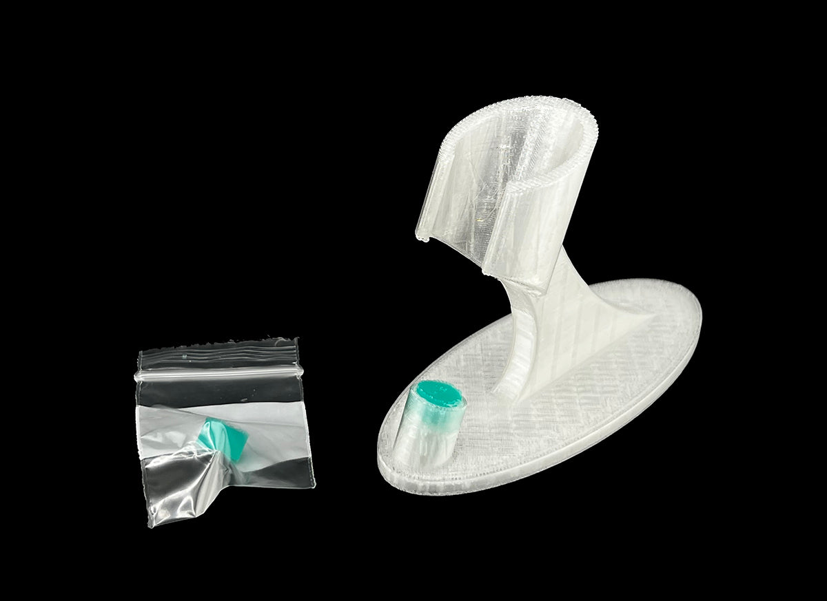 Glue Holder: Refillable Fine Tip Bottle